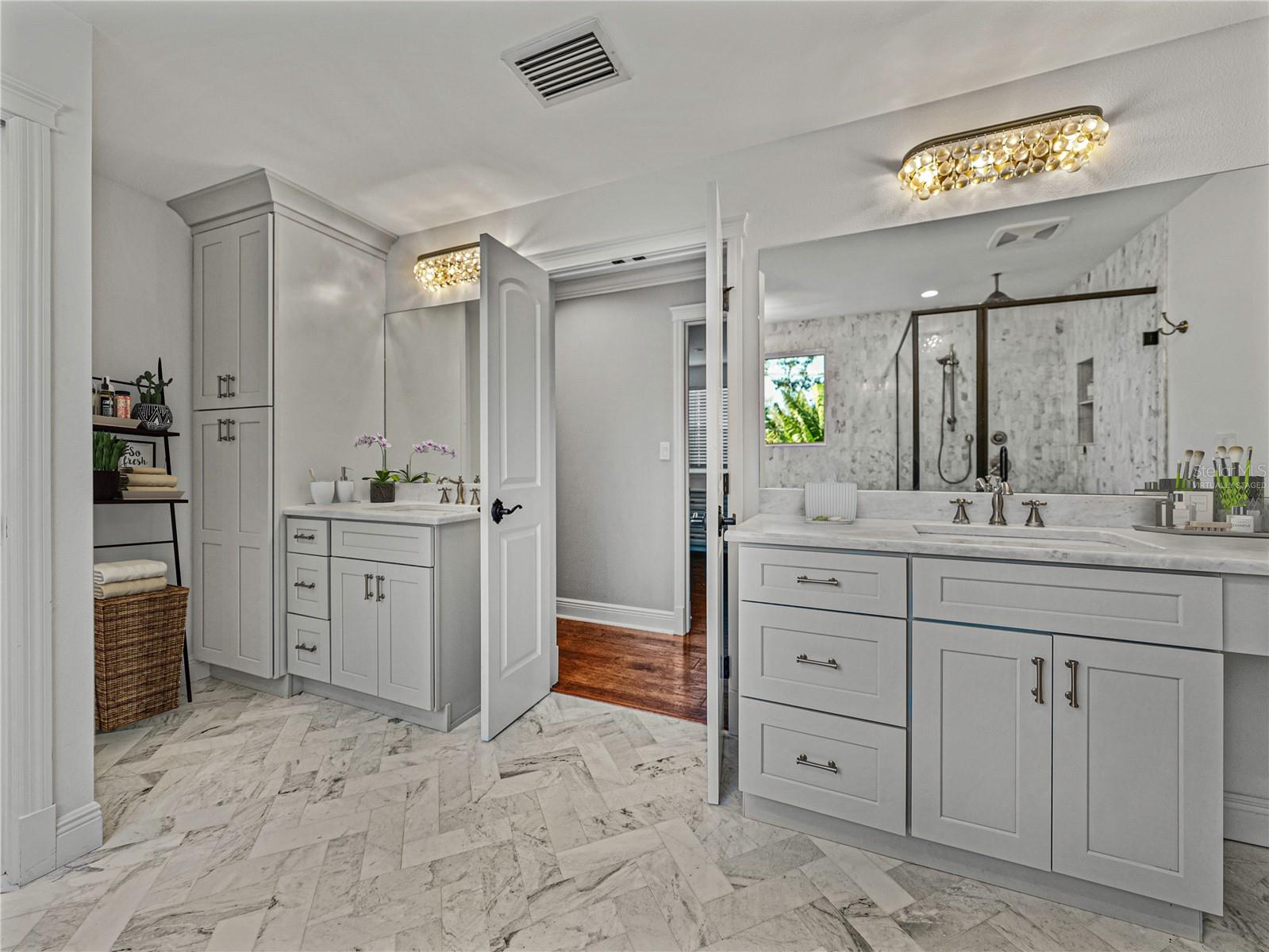 307 HARBOR VIEW LN, LARGO, FL, 33770