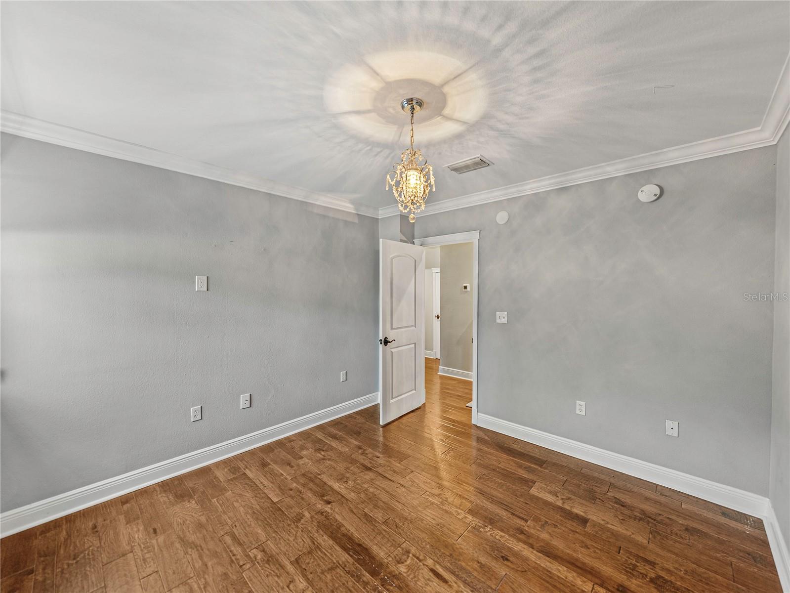307 HARBOR VIEW LN, LARGO, FL, 33770