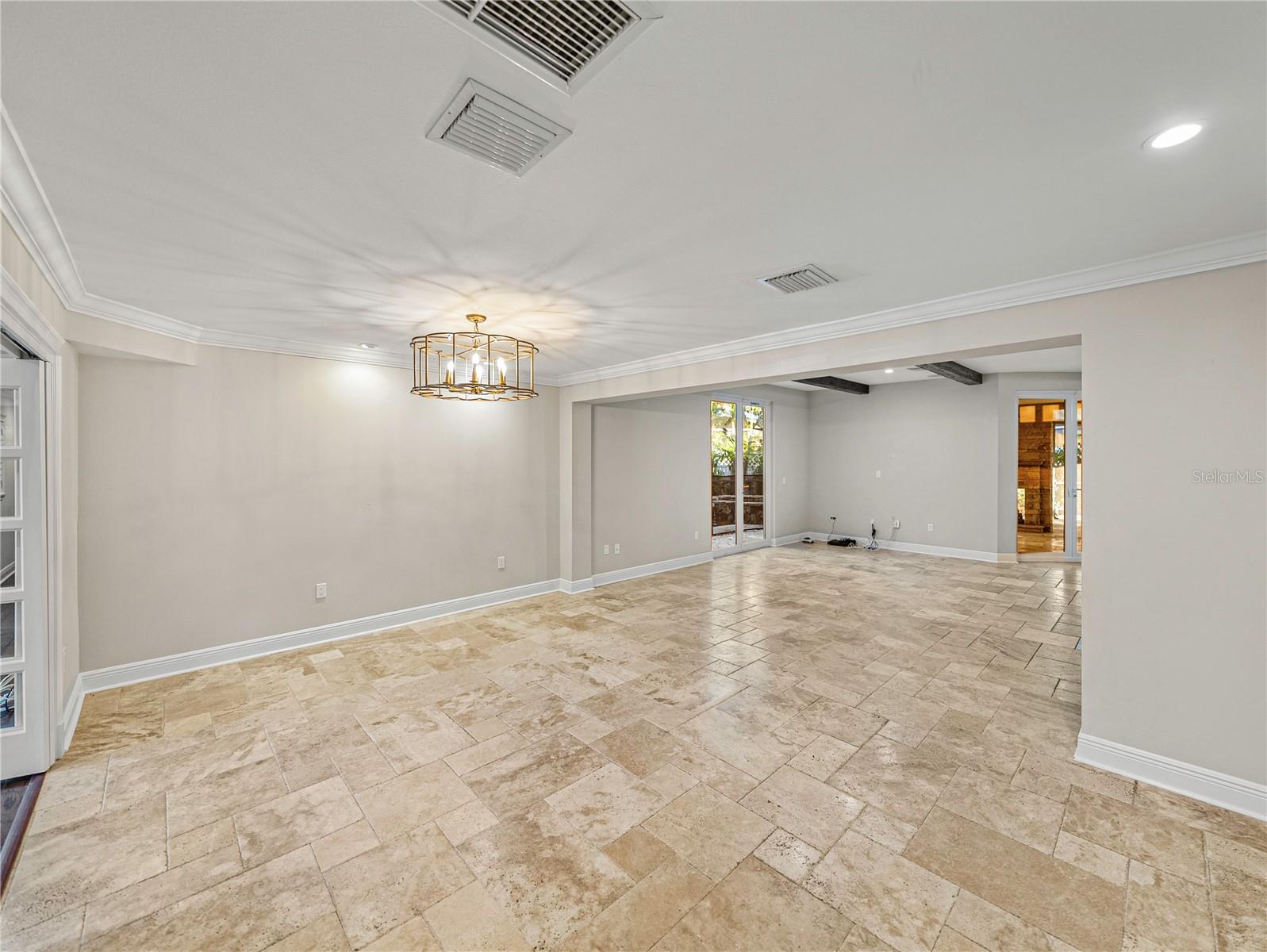 307 HARBOR VIEW LN, LARGO, FL, 33770