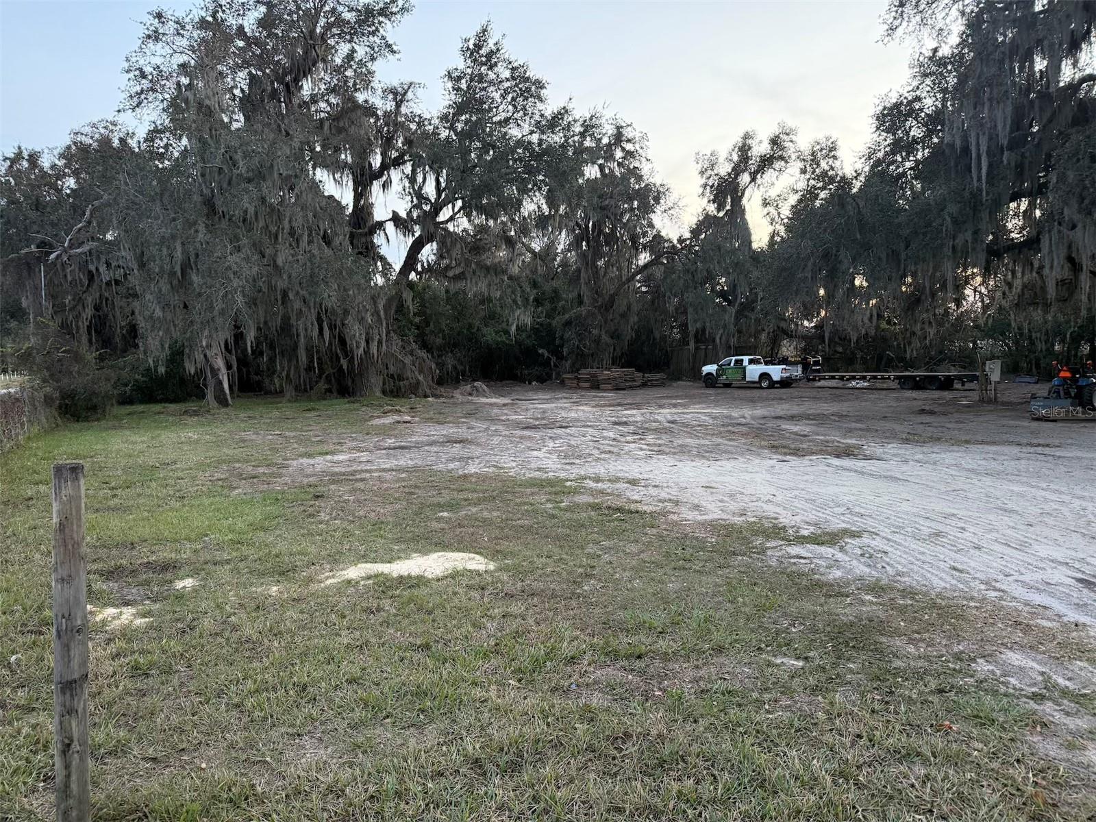 8624 COUNTY ROAD 127, WILDWOOD, FL, 34785