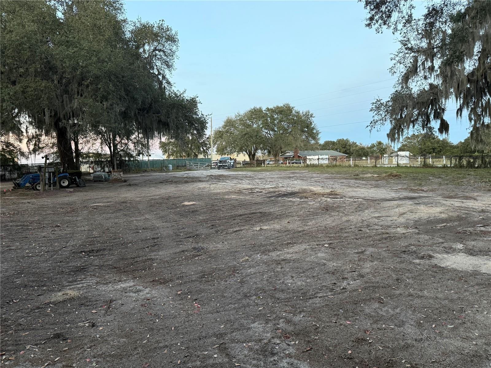 8624 COUNTY ROAD 127, WILDWOOD, FL, 34785