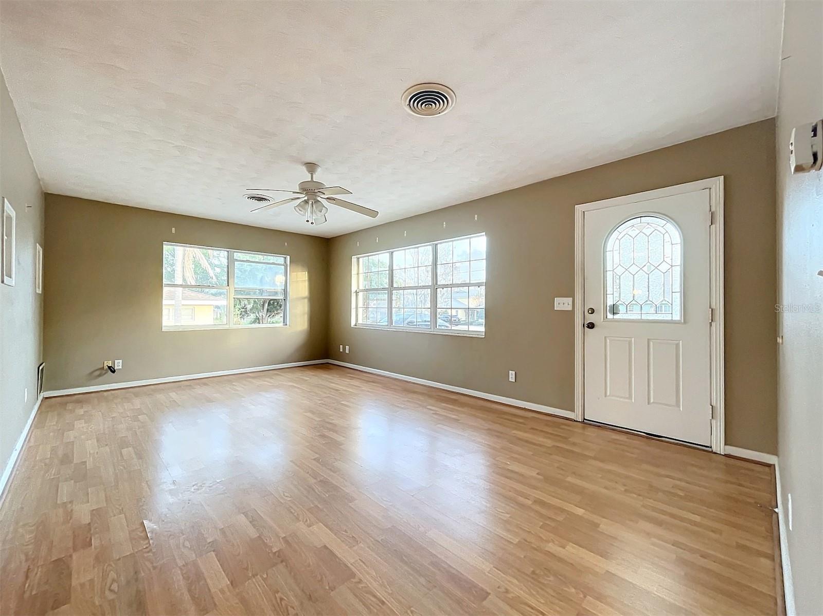 1000 W LAKESHORE DR, CLERMONT, FL, 34711