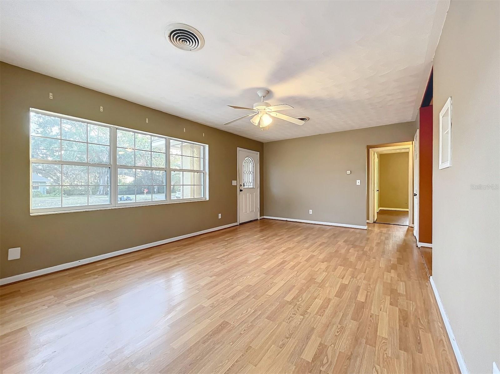 1000 W LAKESHORE DR, CLERMONT, FL, 34711