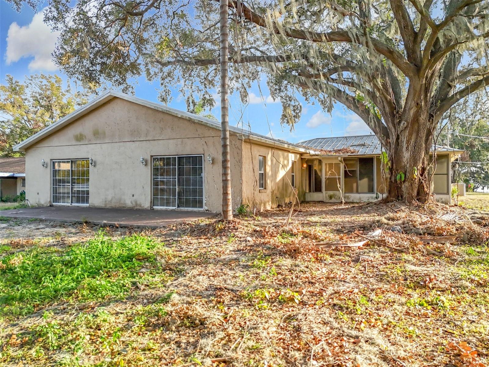 1000 W LAKESHORE DR, CLERMONT, FL, 34711