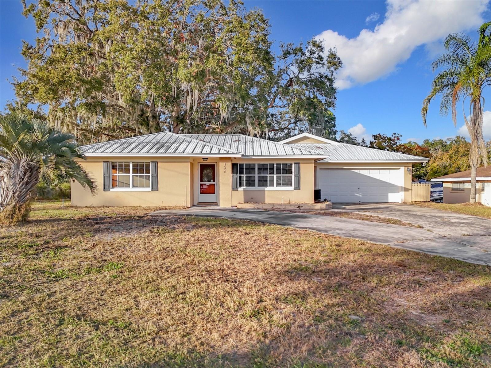 1000 W LAKESHORE DR, CLERMONT, FL, 34711