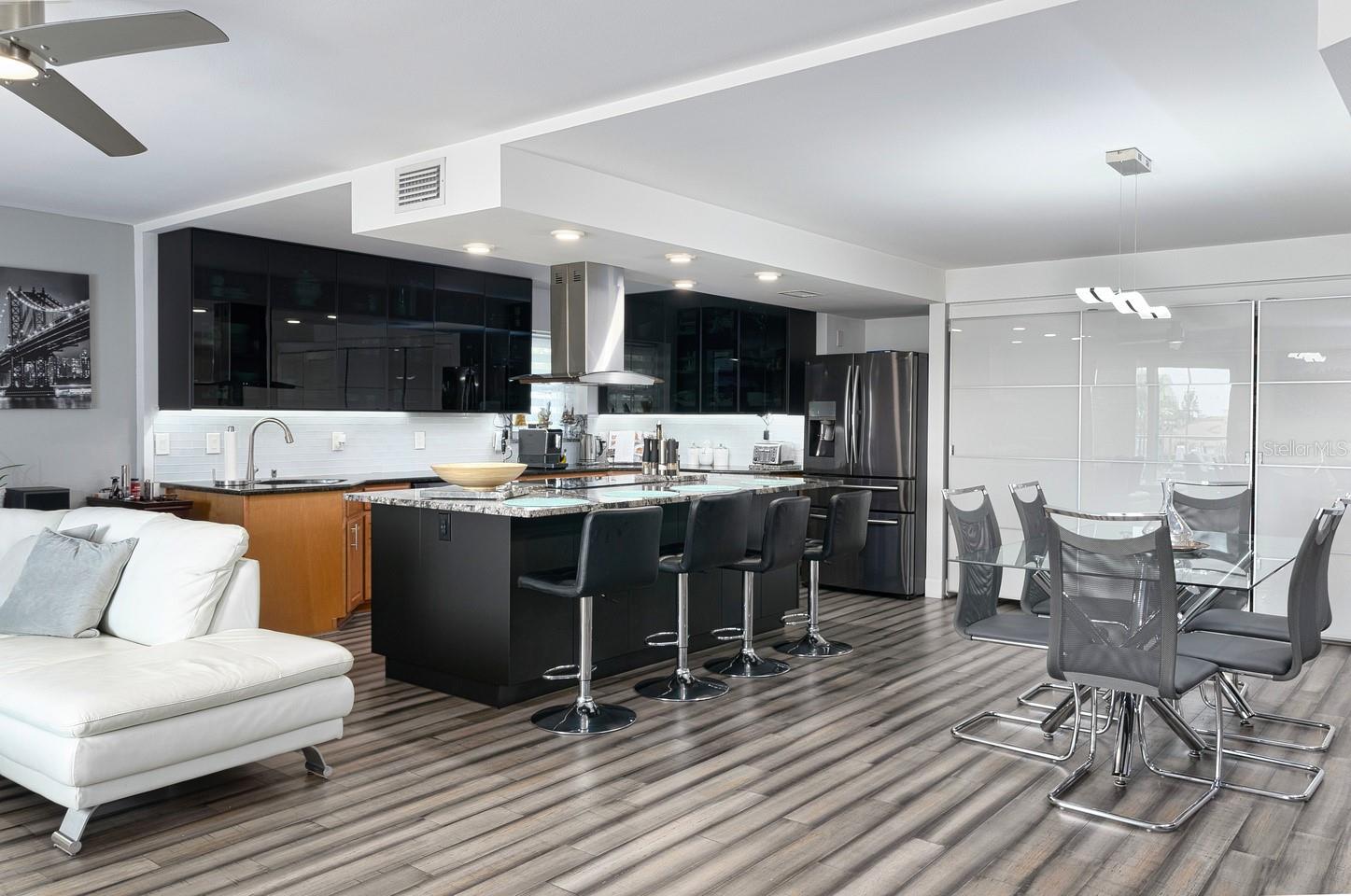 125 110TH AVE, TREASURE ISLAND, FL, 33706