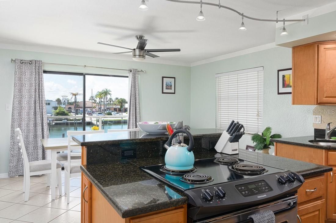 125 110TH AVE, TREASURE ISLAND, FL, 33706