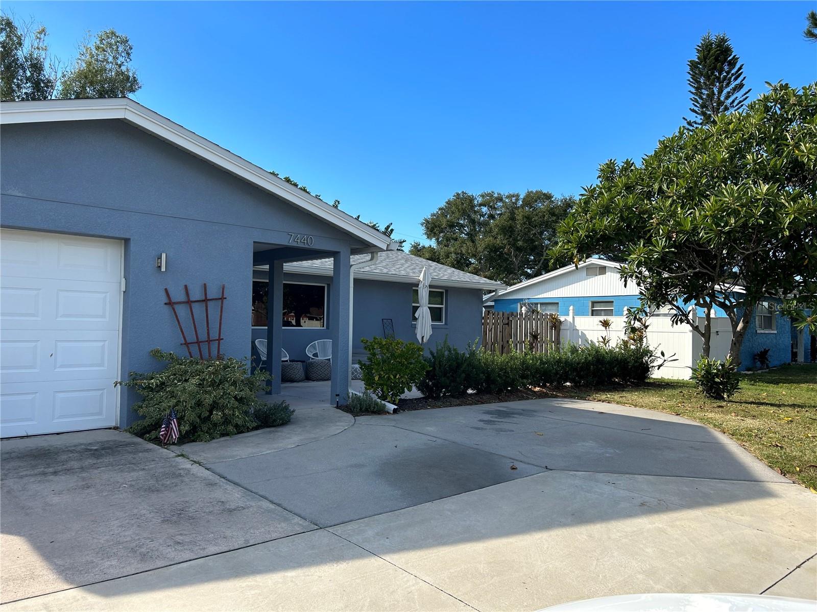 7440 1ST ST N, ST PETERSBURG, FL, 33702
