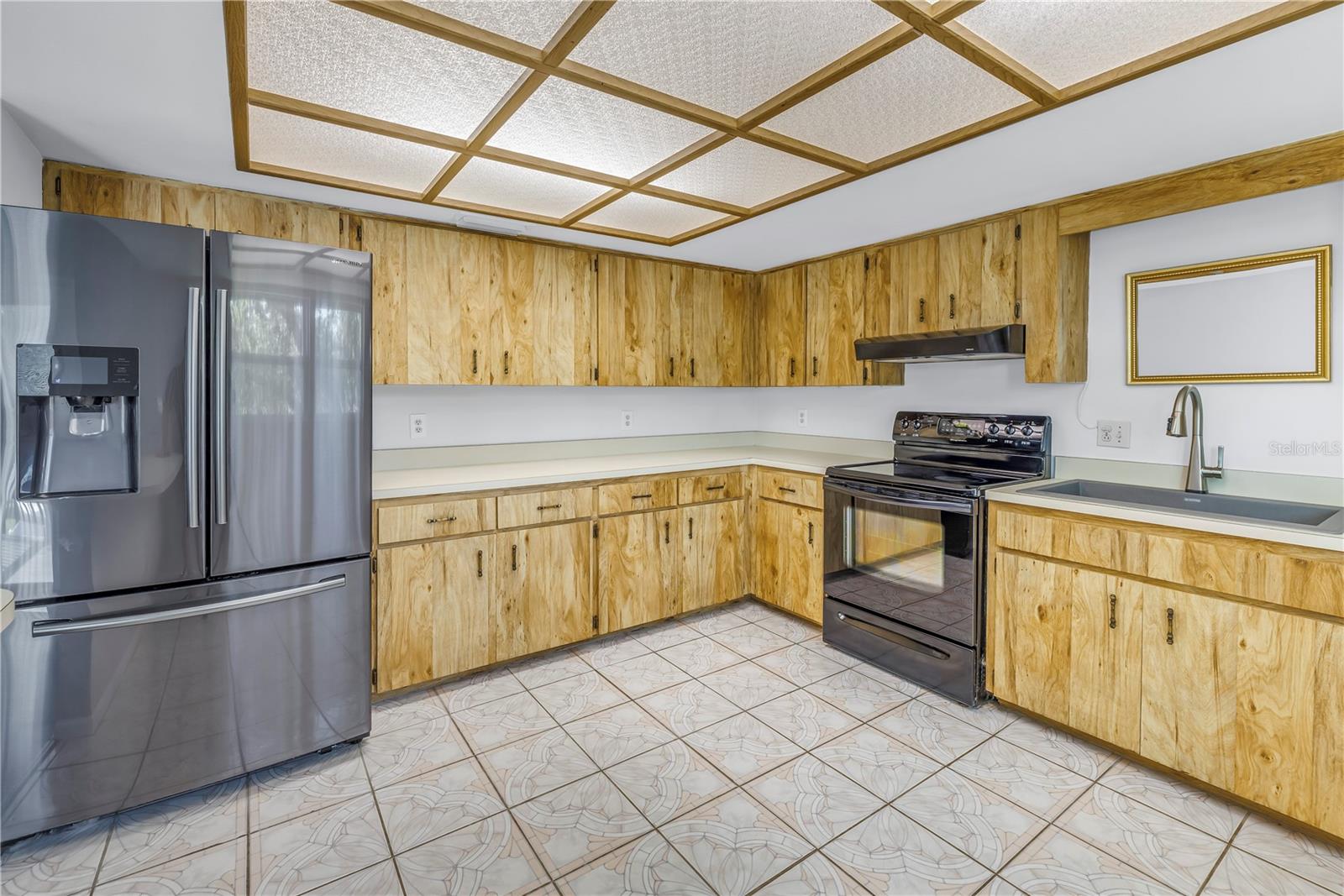 9446 LAURA ANNE DR, SEMINOLE, FL, 33776