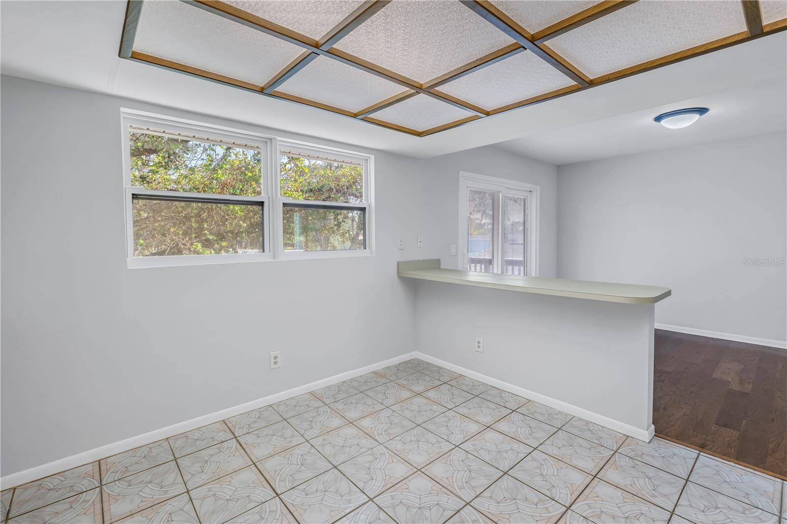 9446 LAURA ANNE DR, SEMINOLE, FL, 33776
