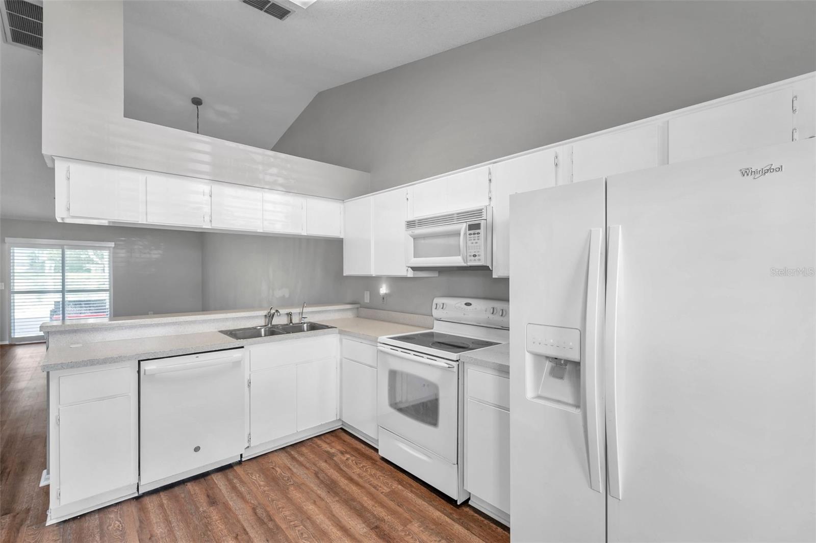 39650 US HIGHWAY 19 N #233, TARPON SPRINGS, FL, 34689