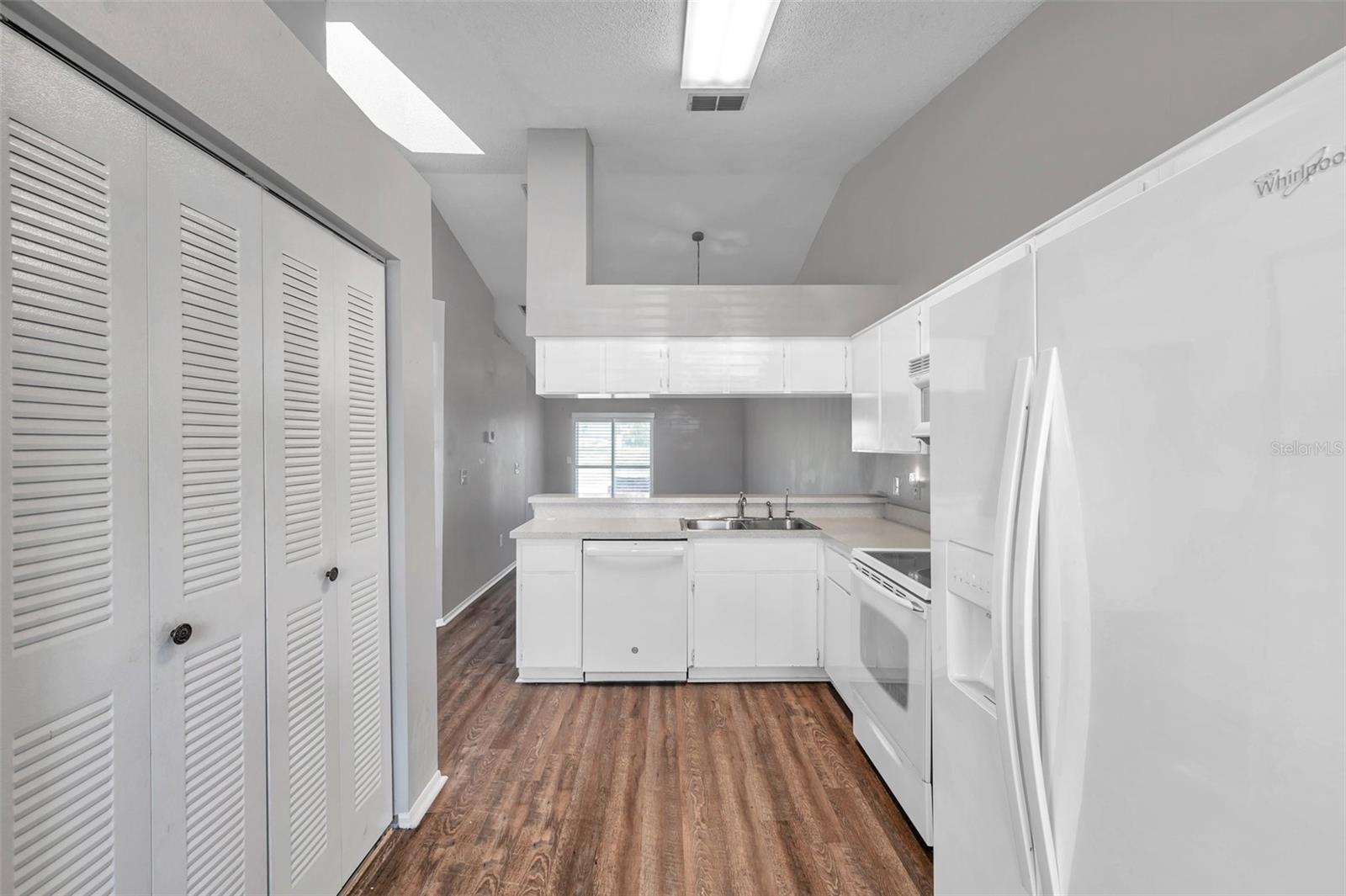 39650 US HIGHWAY 19 N #233, TARPON SPRINGS, FL, 34689