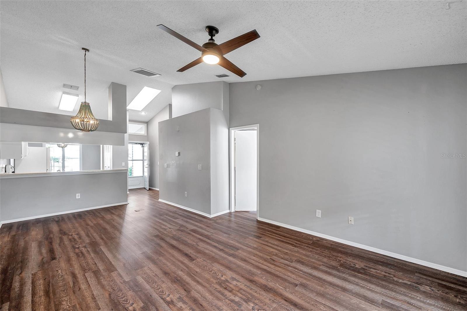 39650 US HIGHWAY 19 N #233, TARPON SPRINGS, FL, 34689