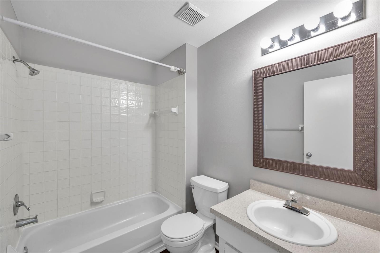 39650 US HIGHWAY 19 N #233, TARPON SPRINGS, FL, 34689