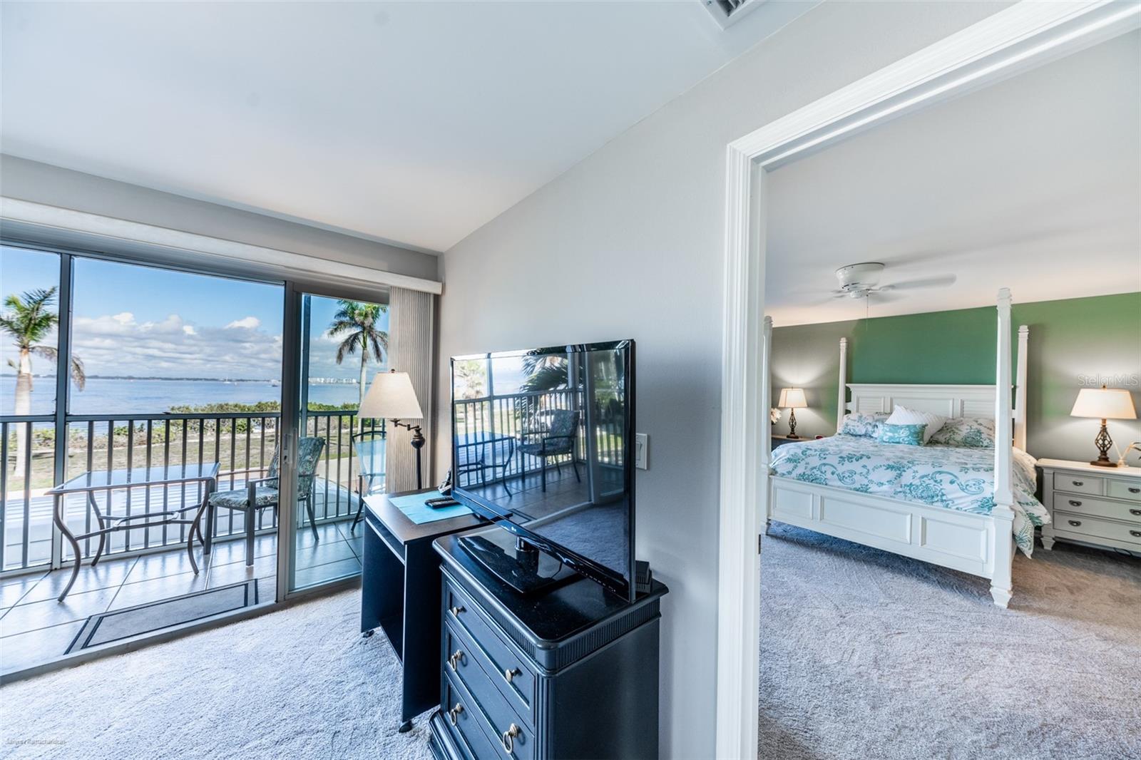 1477 PARK BEACH CIR #11, PUNTA GORDA, FL, 33950