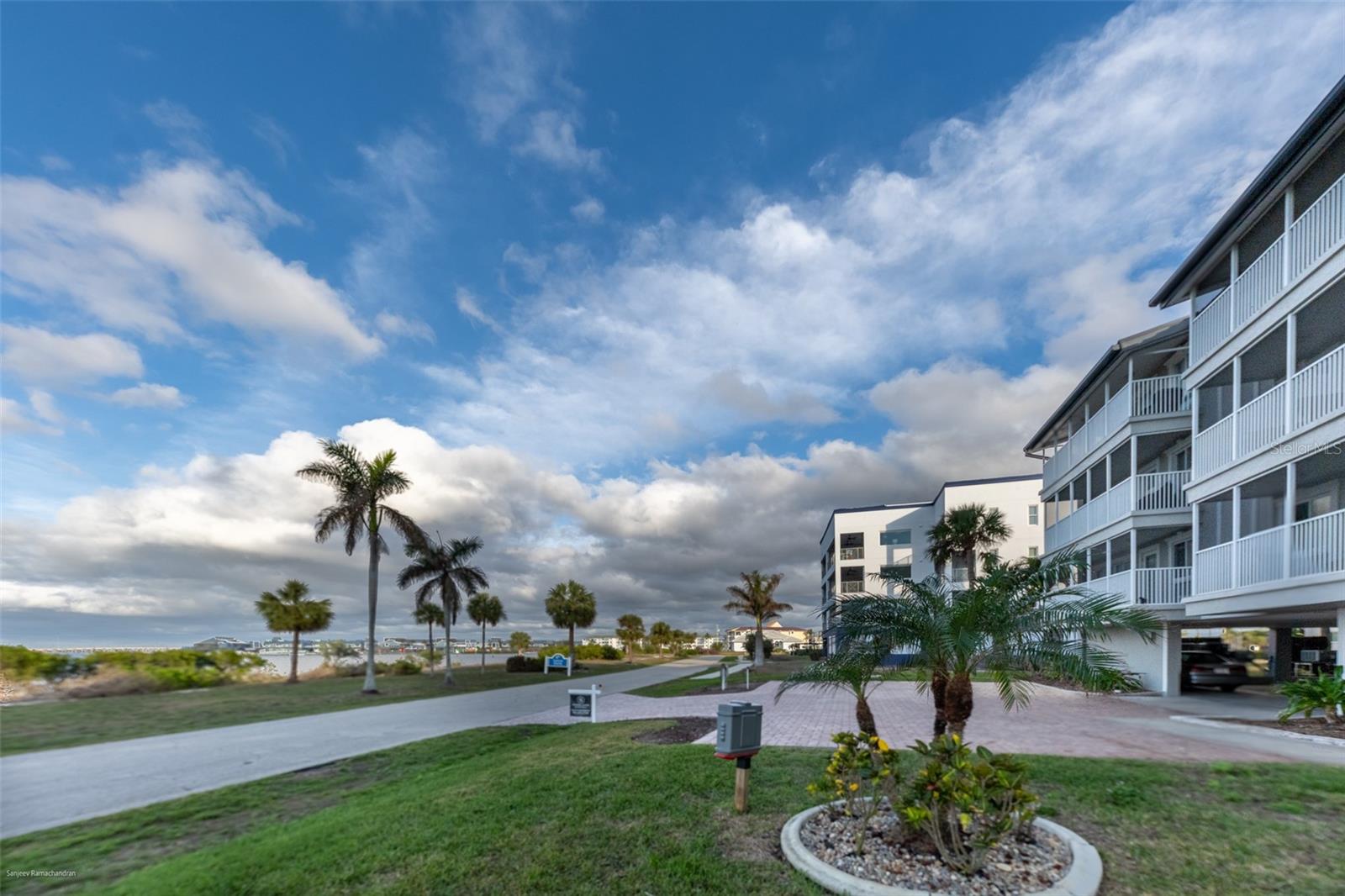 1477 PARK BEACH CIR #11, PUNTA GORDA, FL, 33950