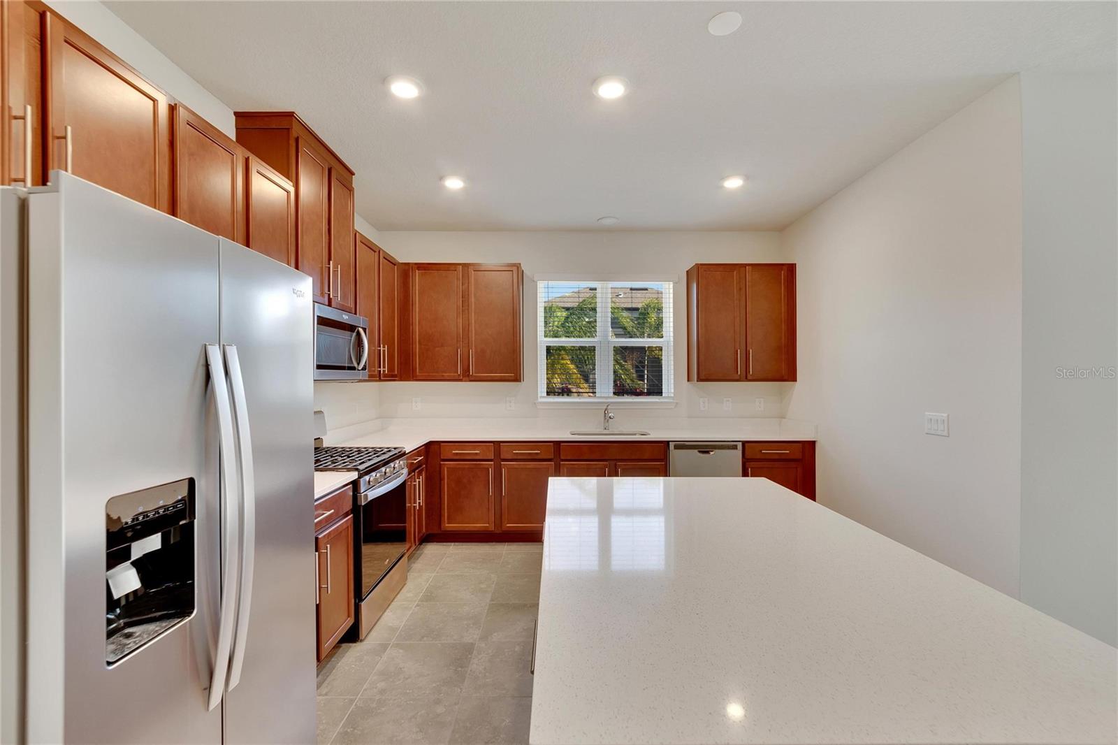 6009 MILESTONE DR, APOLLO BEACH, FL, 33572