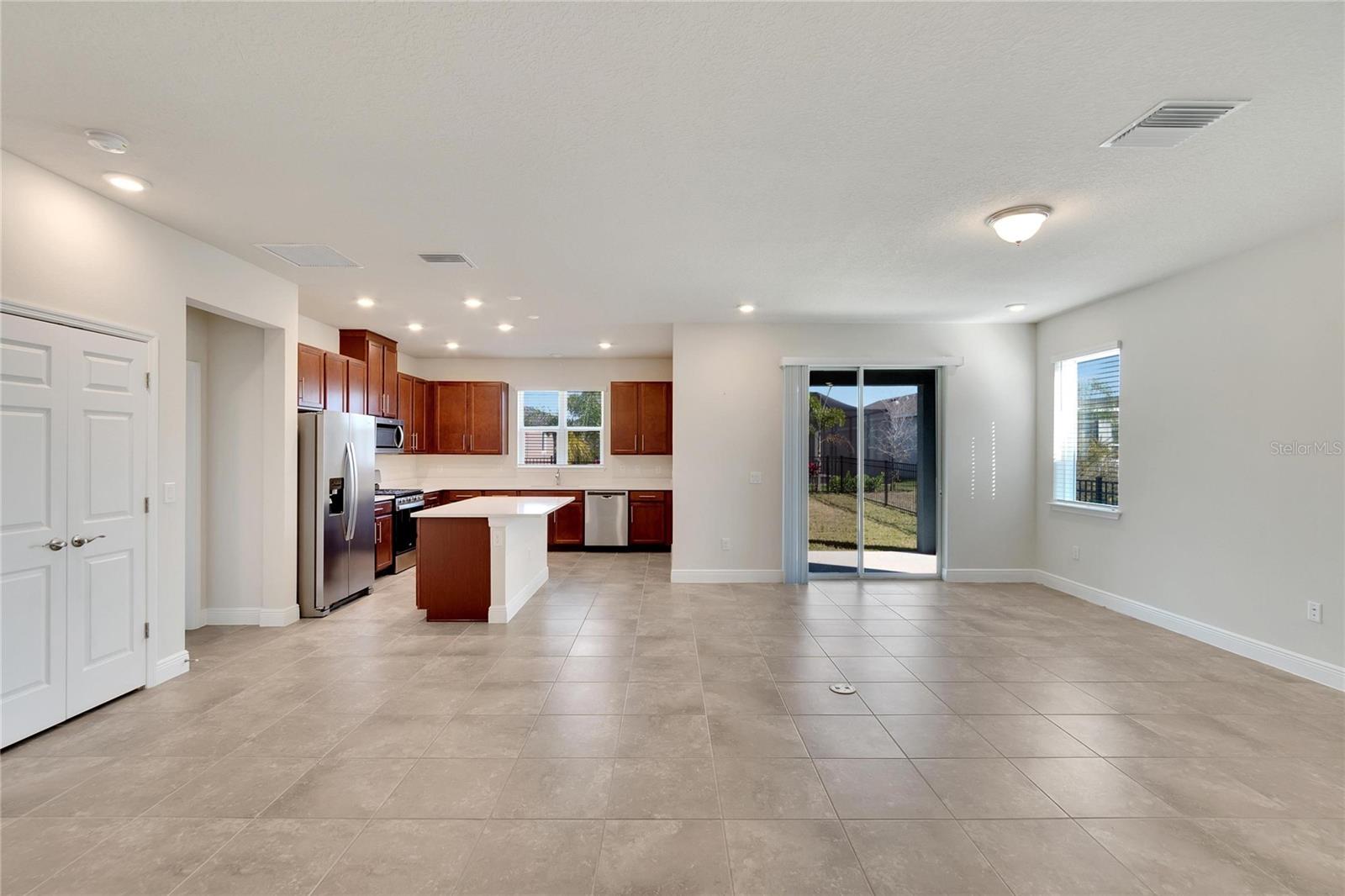 6009 MILESTONE DR, APOLLO BEACH, FL, 33572