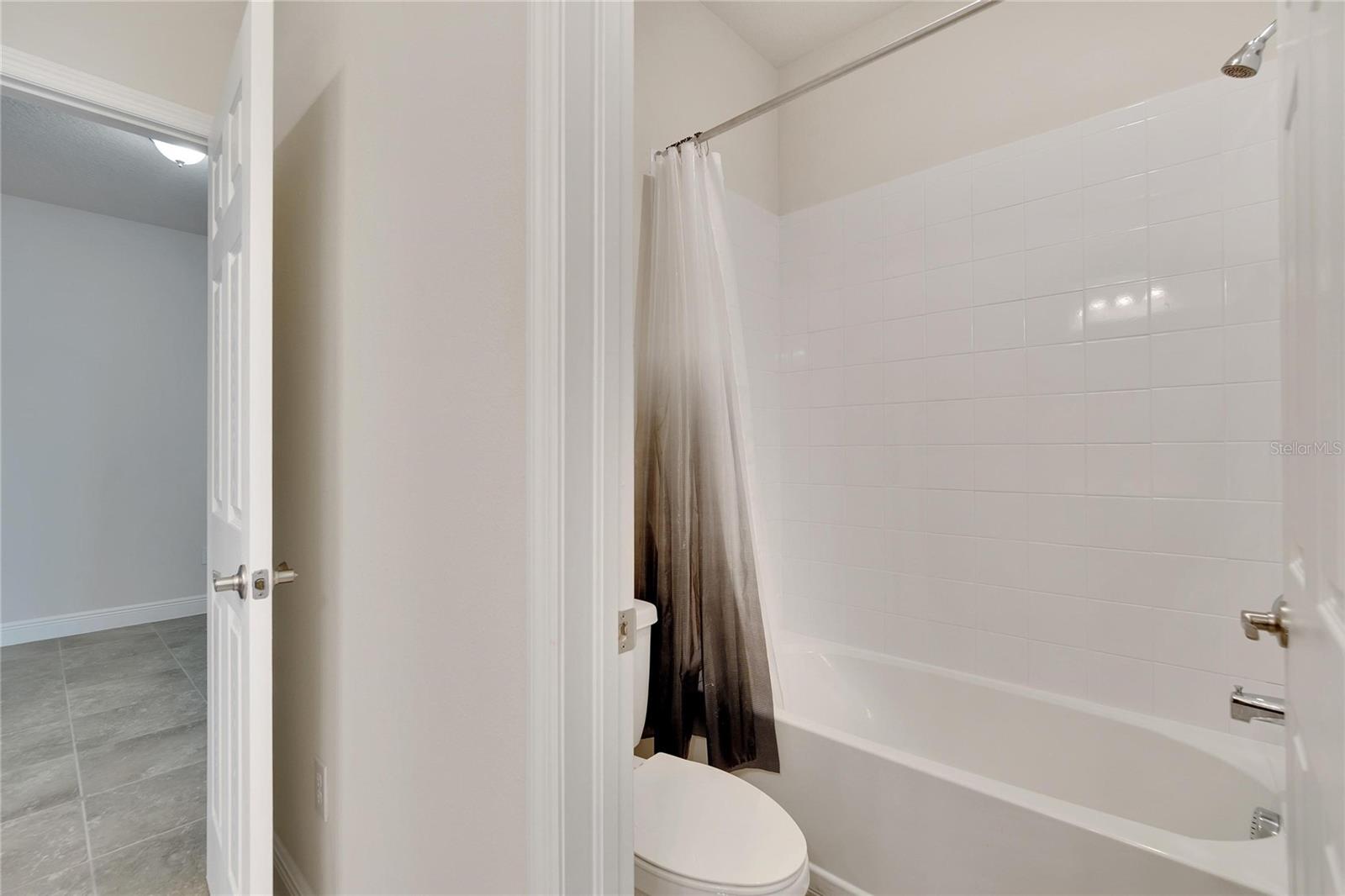 6009 MILESTONE DR, APOLLO BEACH, FL, 33572