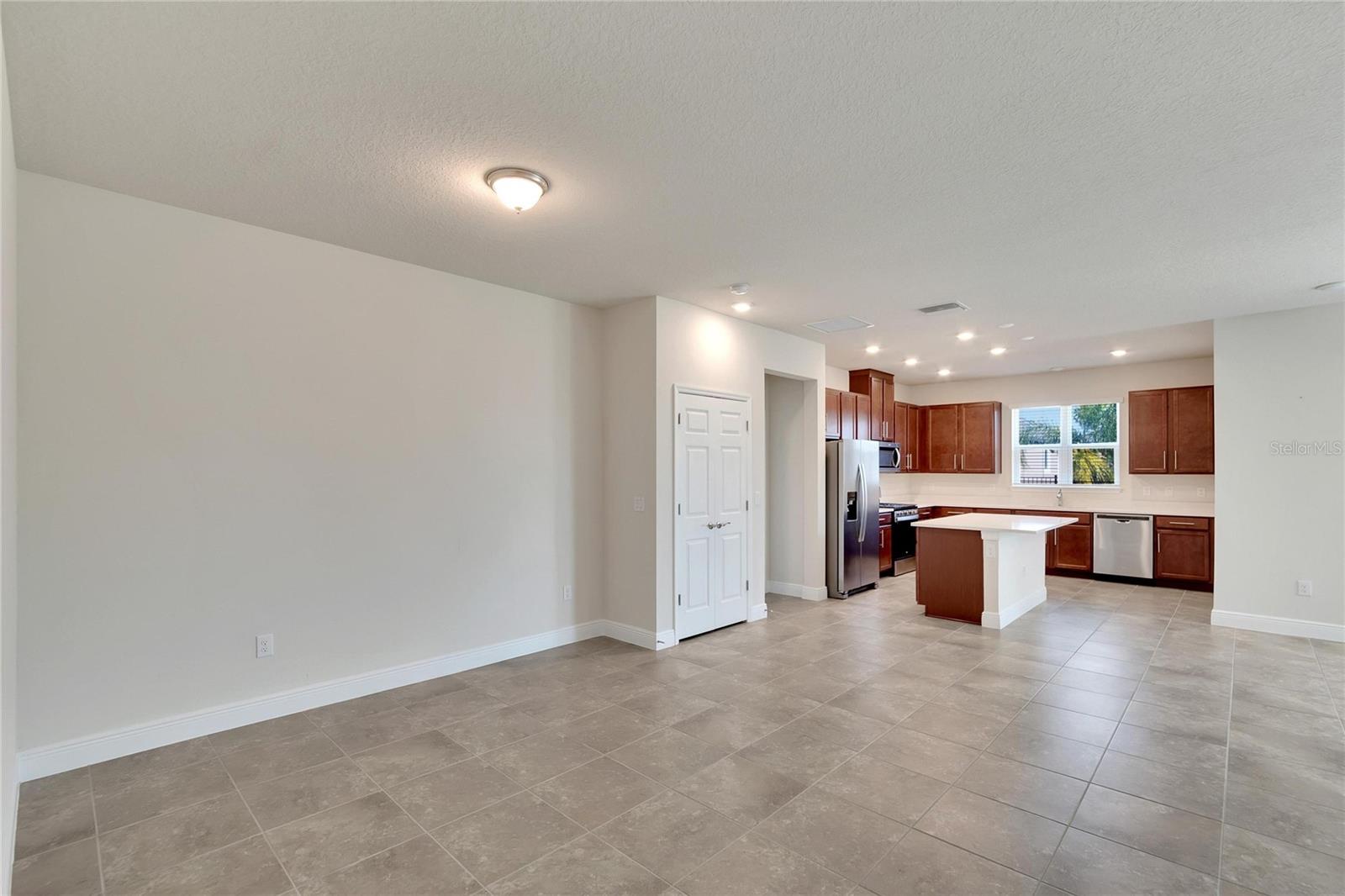 6009 MILESTONE DR, APOLLO BEACH, FL, 33572