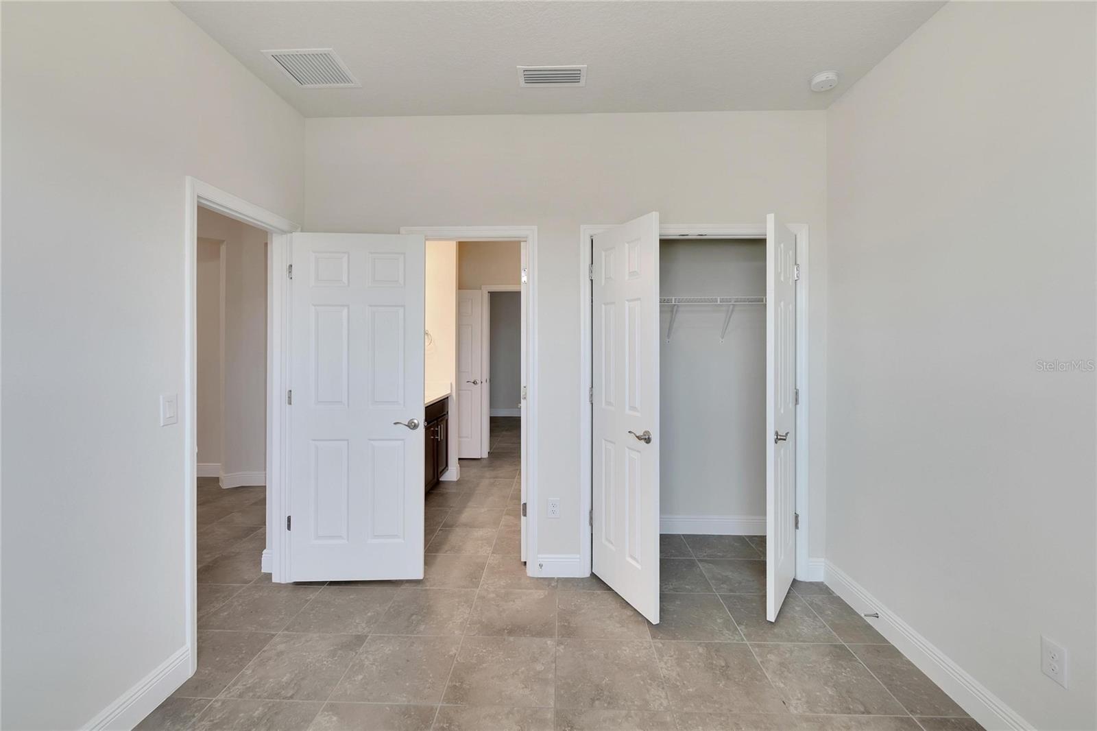 6009 MILESTONE DR, APOLLO BEACH, FL, 33572