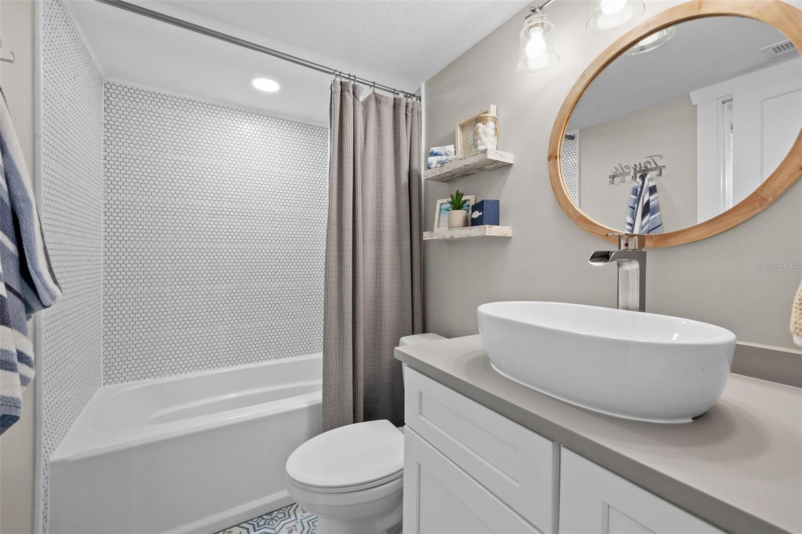6372 PALMA DEL MAR BLVD S #807, SAINT PETERSBURG, FL, 33715