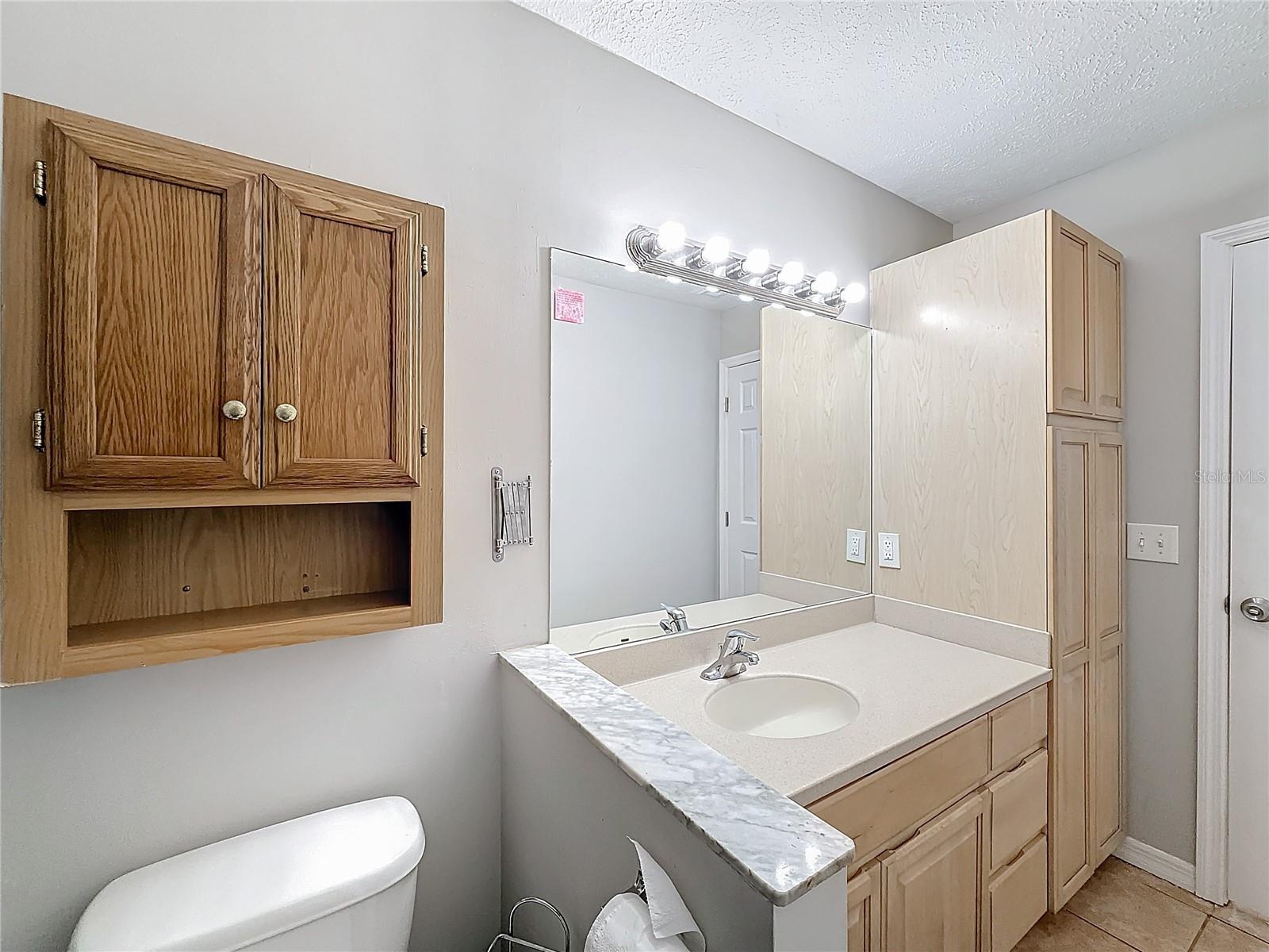 2110 CLIFTON DR, VALRICO, FL, 33594