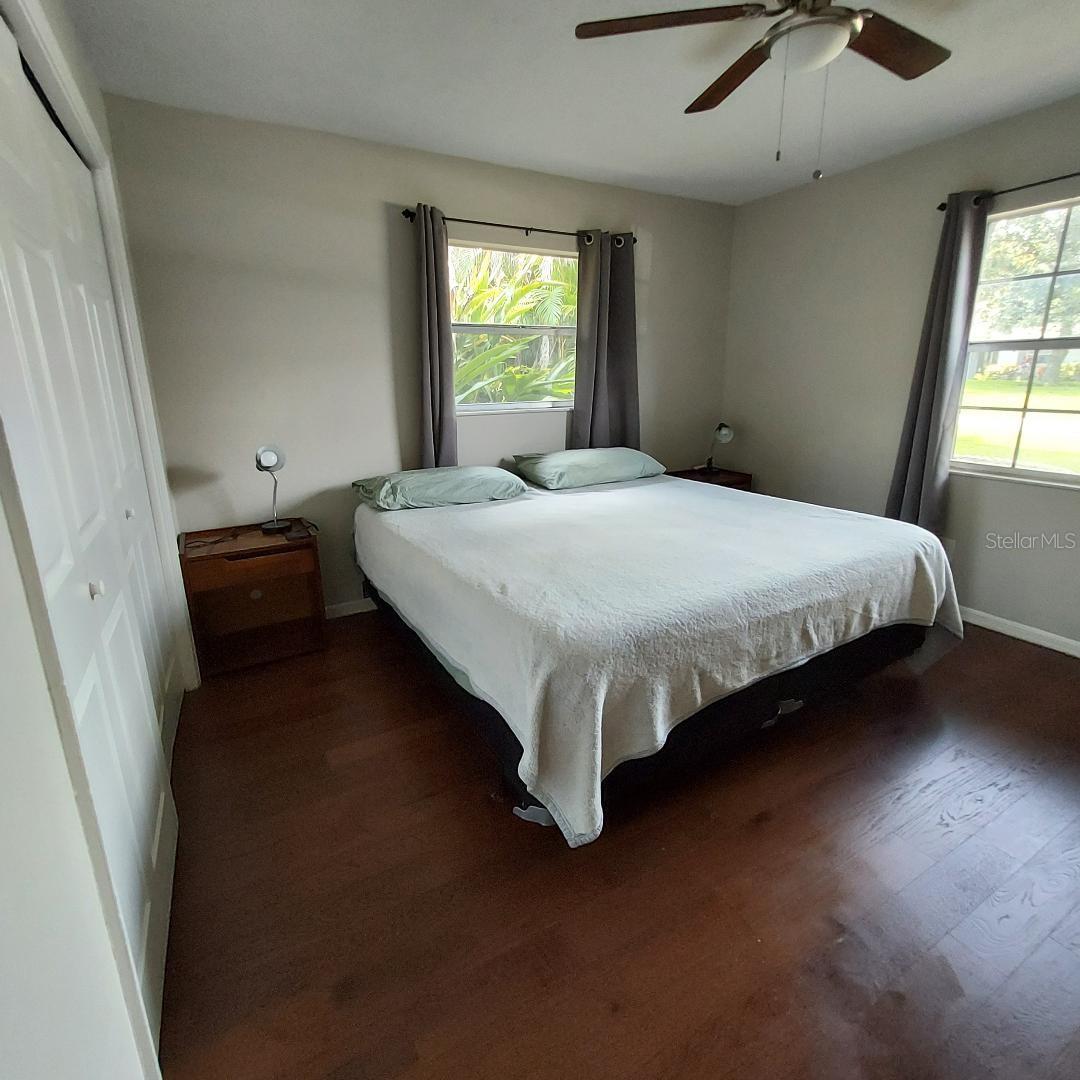 2110 CLIFTON DR, VALRICO, FL, 33594