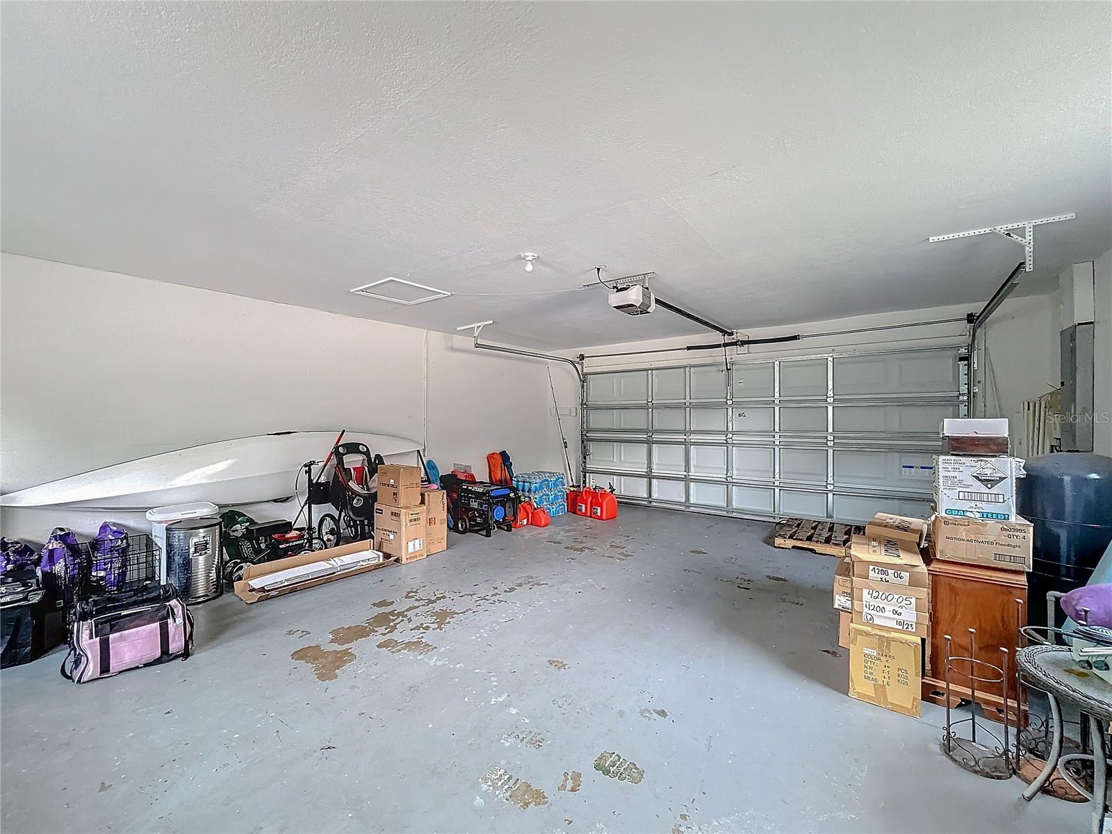 2110 CLIFTON DR, VALRICO, FL, 33594