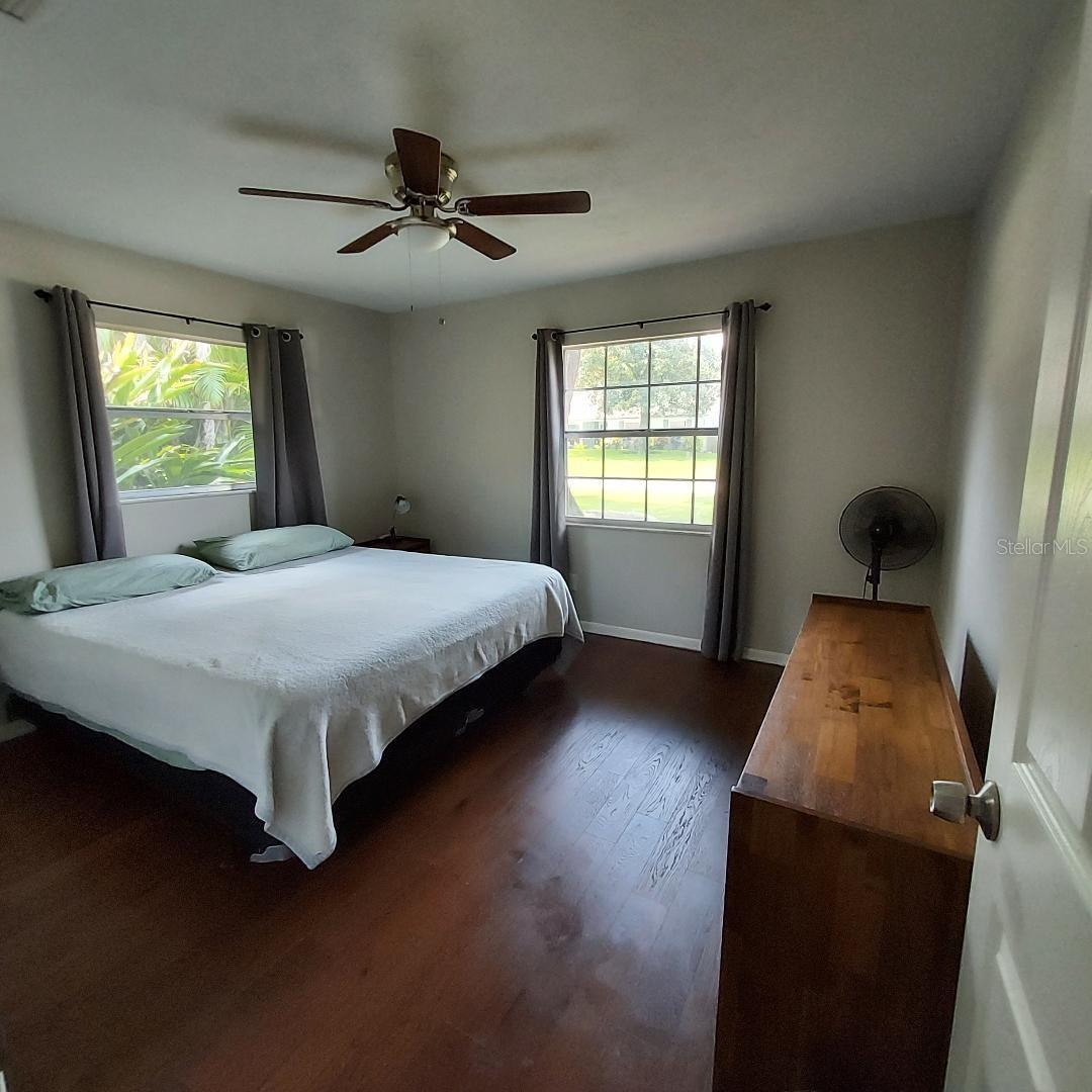 2110 CLIFTON DR, VALRICO, FL, 33594