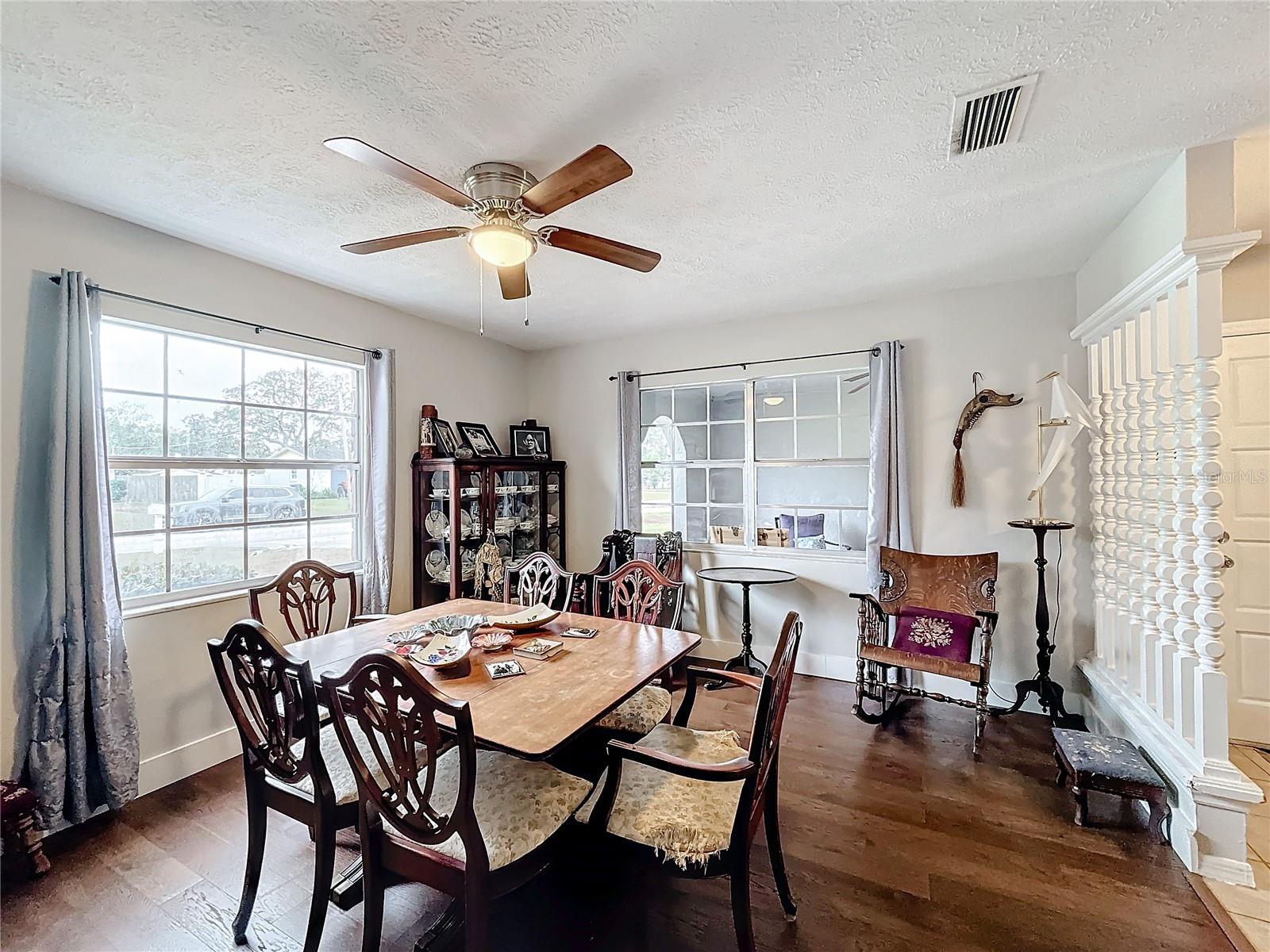 2110 CLIFTON DR, VALRICO, FL, 33594