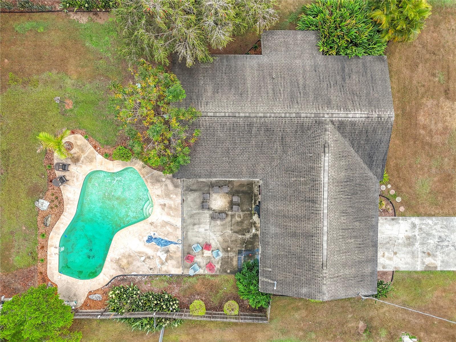 2110 CLIFTON DR, VALRICO, FL, 33594