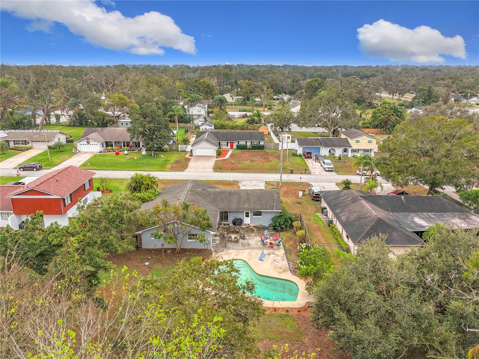 2110 CLIFTON DR, VALRICO, FL, 33594