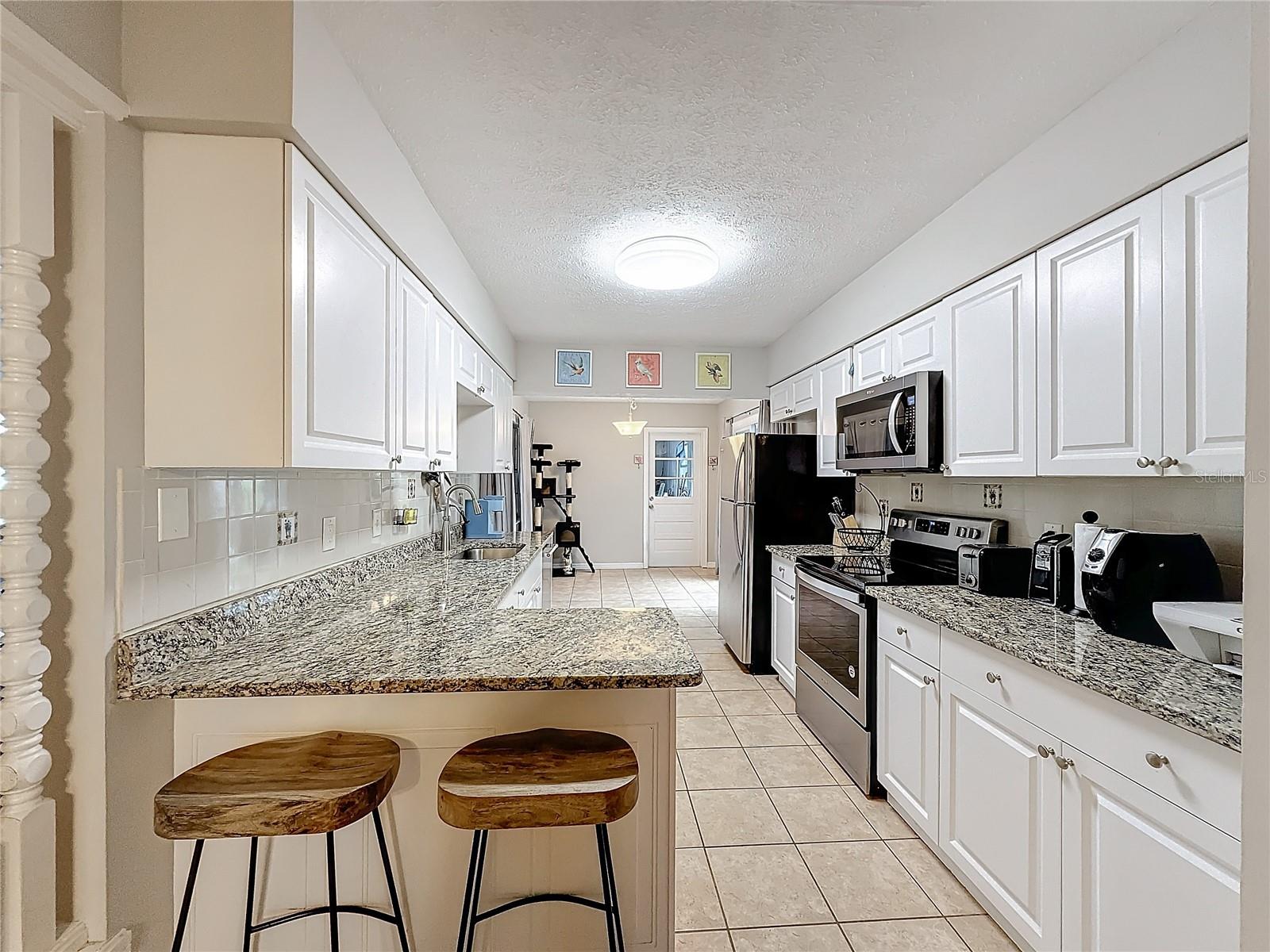 2110 CLIFTON DR, VALRICO, FL, 33594