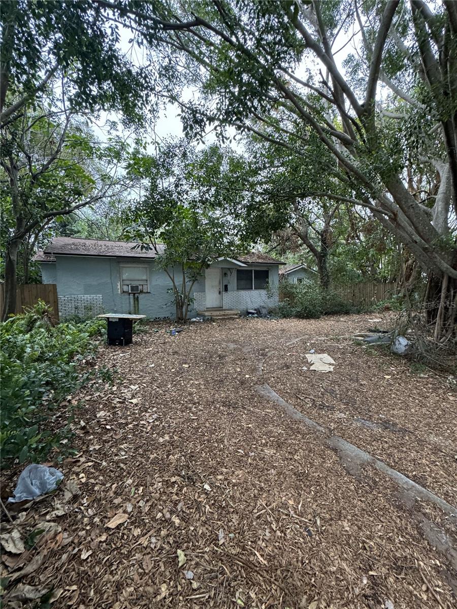 2733 34TH AVE N, ST PETERSBURG, FL, 33713