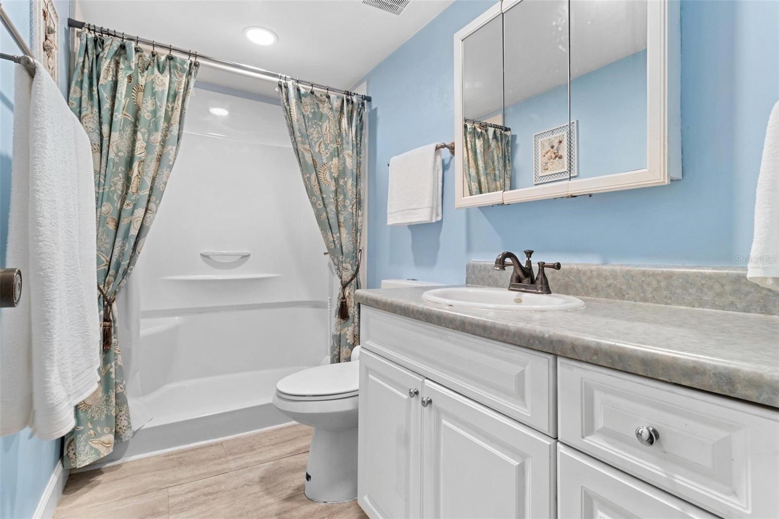 18610 GULF BLVD #108, INDIAN SHORES, FL, 33785