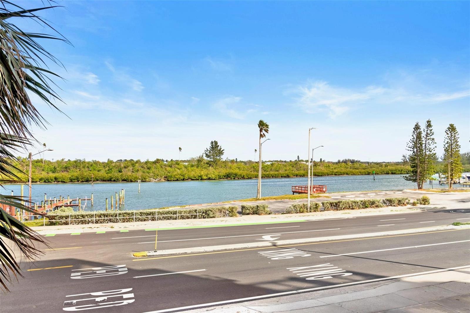 18610 GULF BLVD #108, INDIAN SHORES, FL, 33785