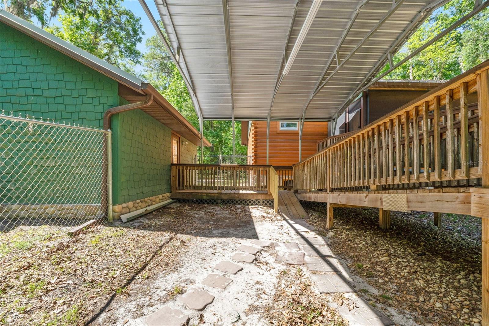 6051 VALLEY SPRING DR, BROOKSVILLE, FL, 34601