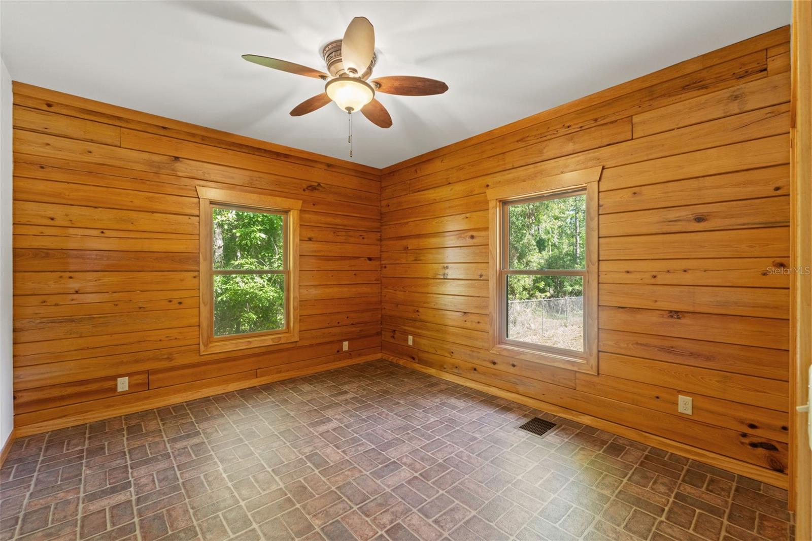 6051 VALLEY SPRING DR, BROOKSVILLE, FL, 34601