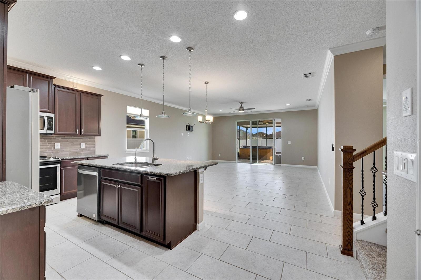 12231 STREAMBED DR, RIVERVIEW, FL, 33579