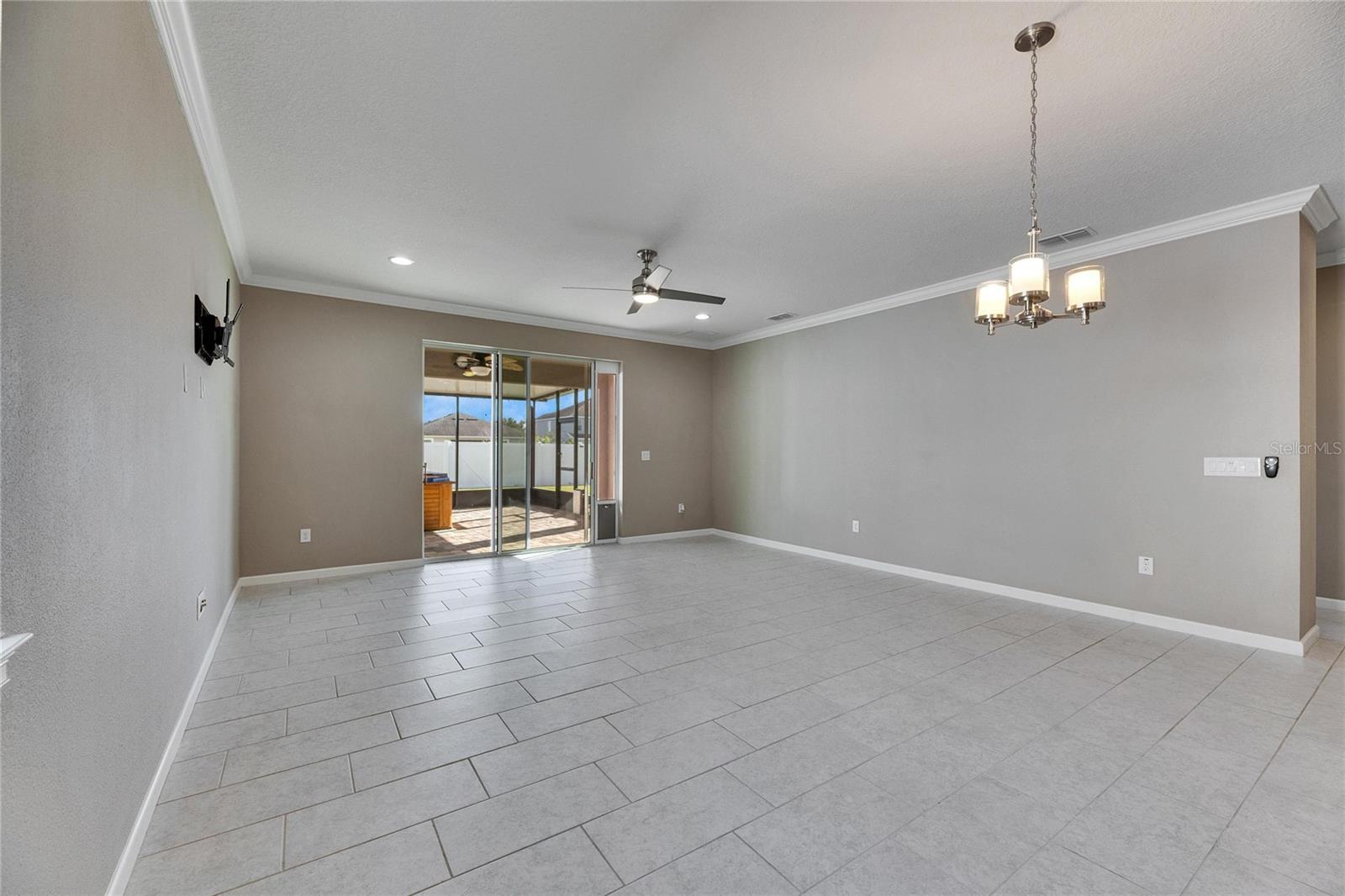 12231 STREAMBED DR, RIVERVIEW, FL, 33579