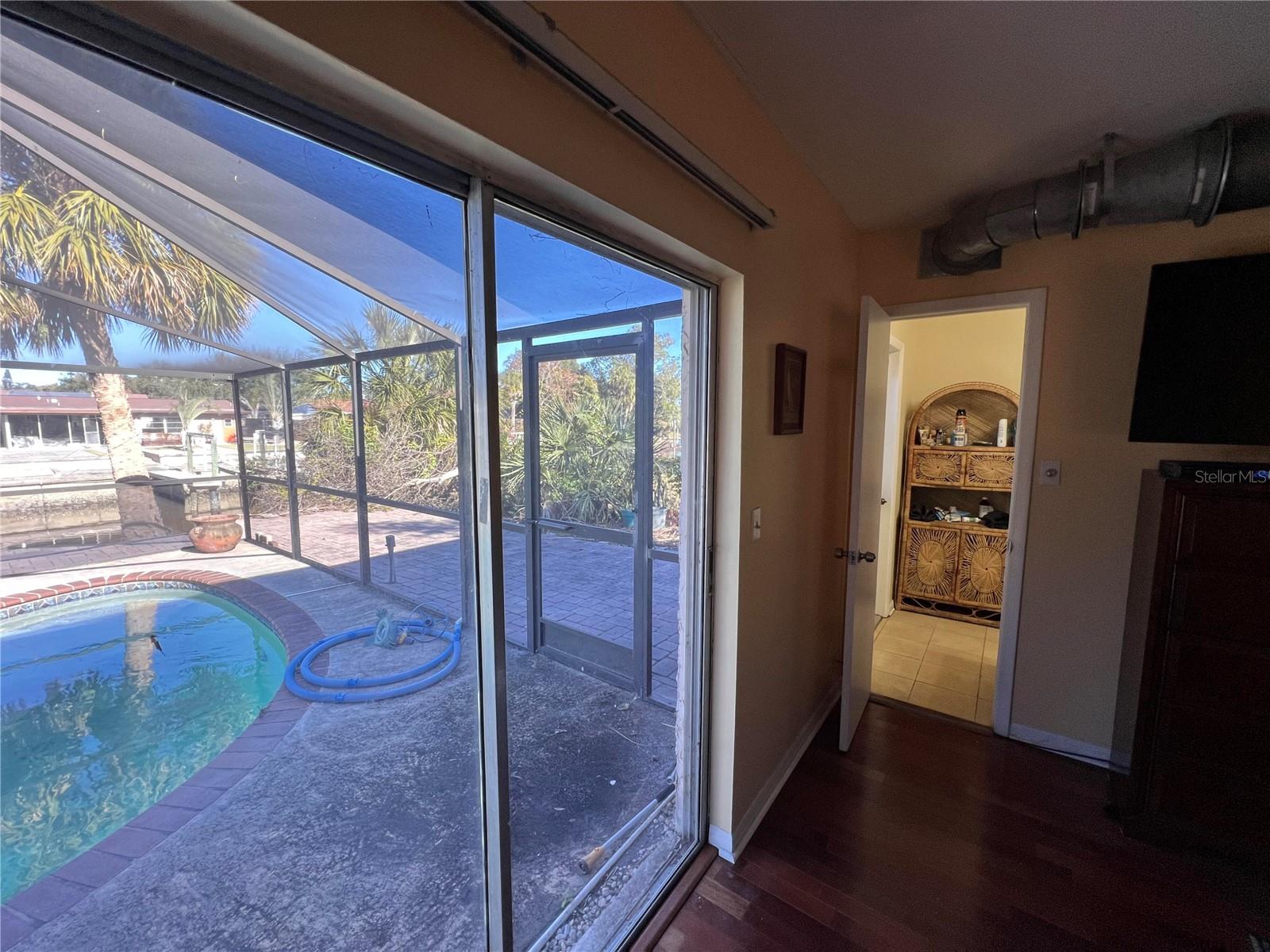 10709 DOWRY AVE, TAMPA, FL, 33615