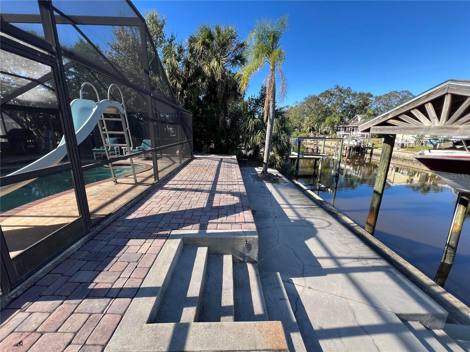10709 DOWRY AVE, TAMPA, FL, 33615
