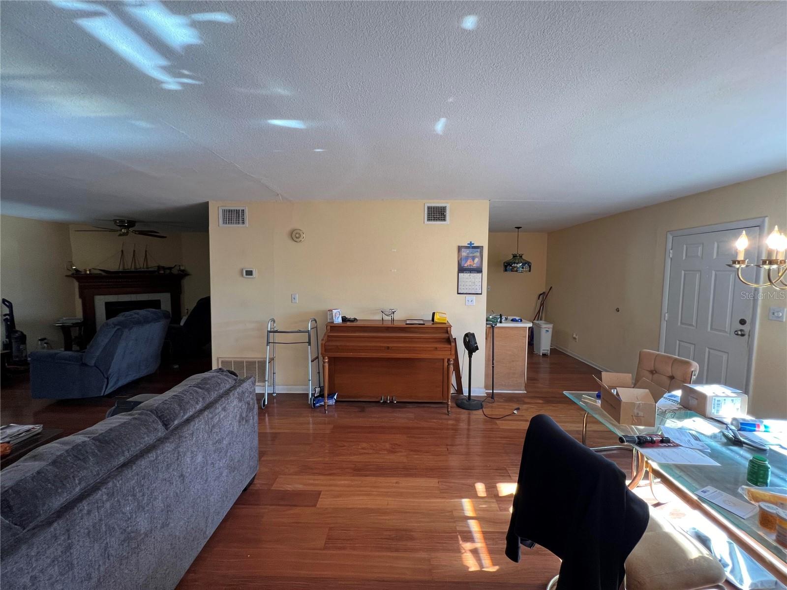 10709 DOWRY AVE, TAMPA, FL, 33615