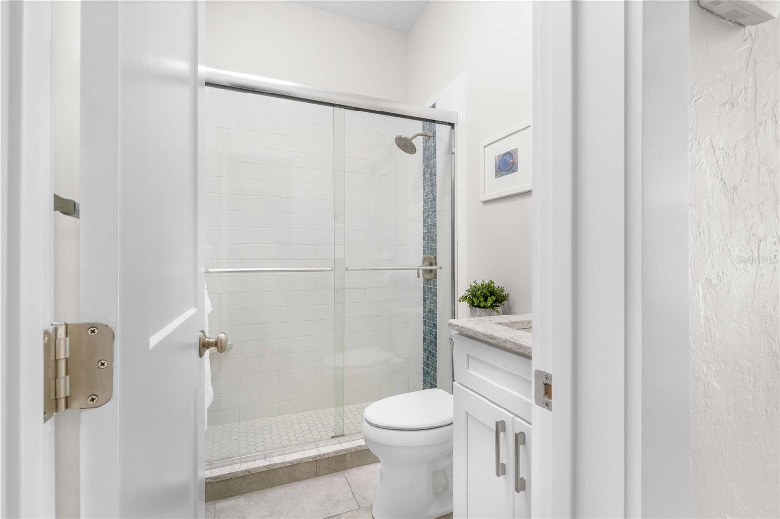1129 SEASIDE DR #20, SARASOTA, FL, 34242