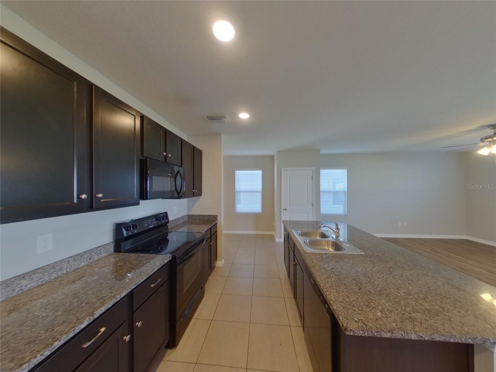 4322 WILLOW HAMMOCK DR, PALMETTO, FL, 34221