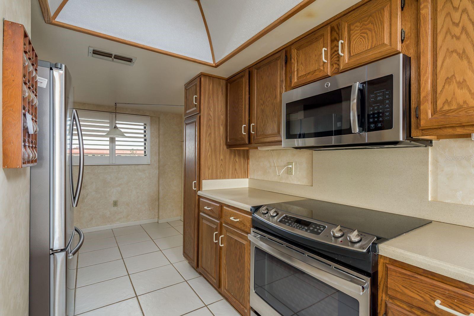 9433 HARBOR GREENS WAY #501, SEMINOLE, FL, 33776