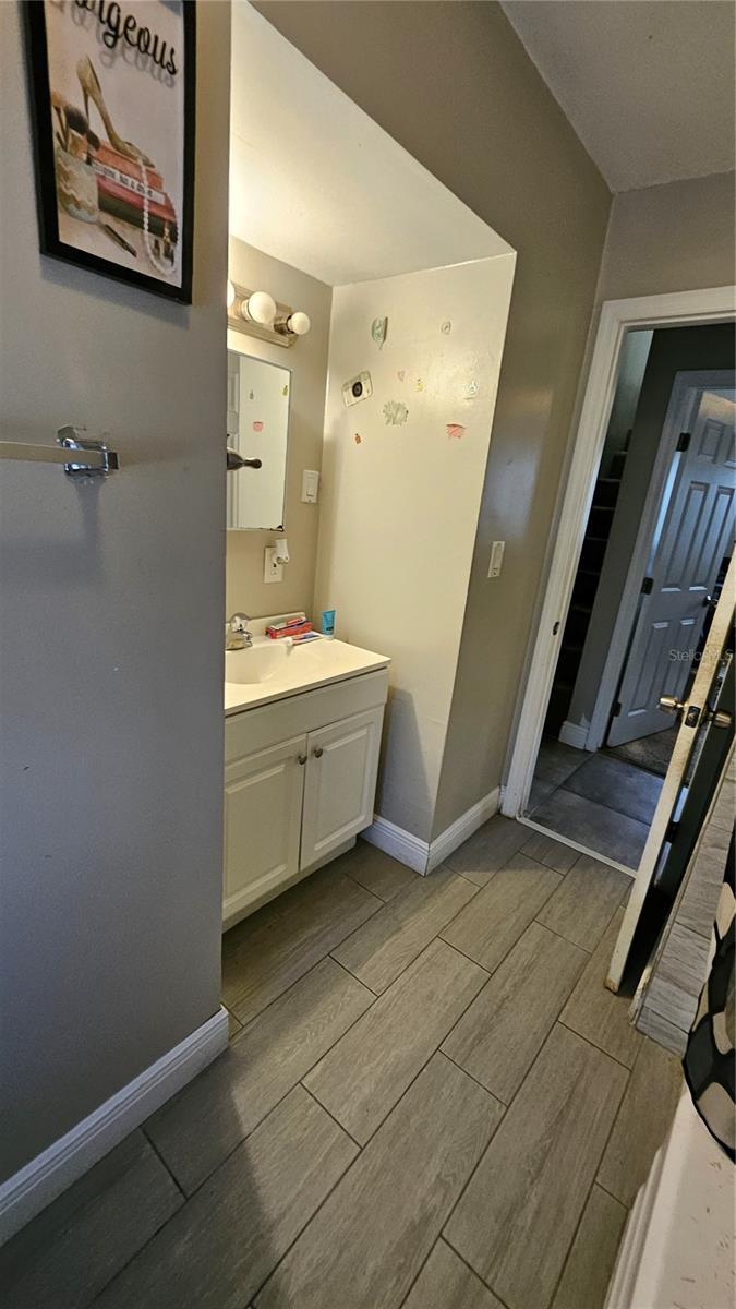 1417 E 109TH AVE, TAMPA, FL, 33612