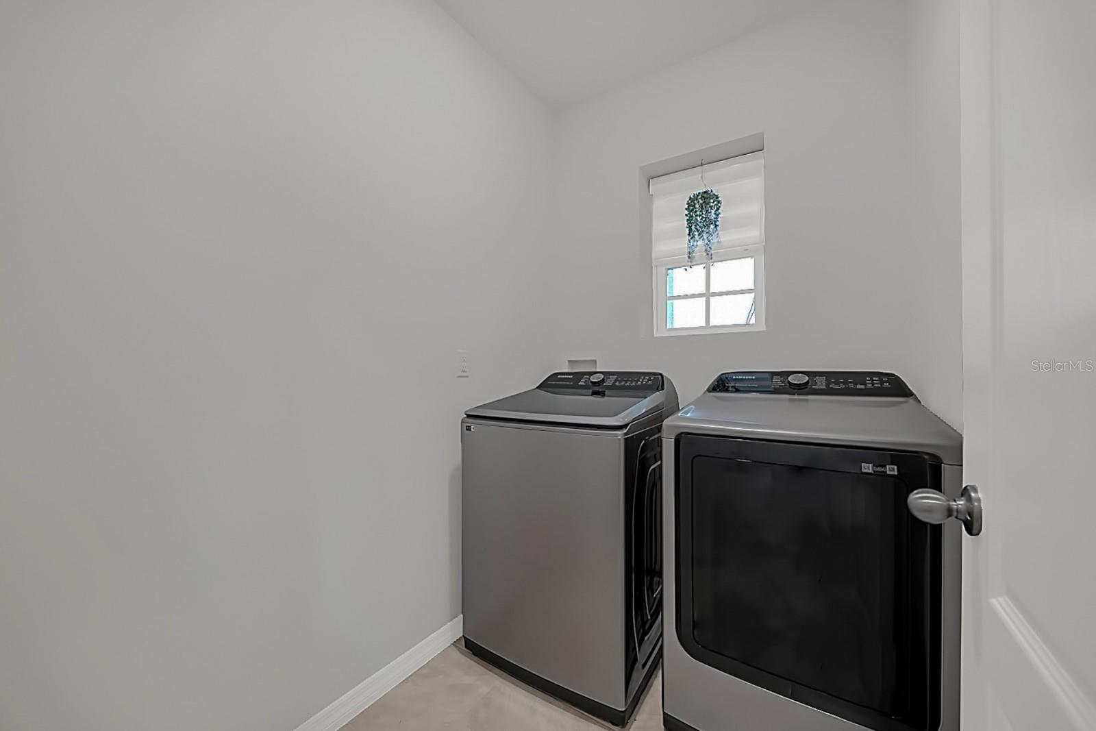 384 LADY BELLA PL, DELAND, FL, 32724