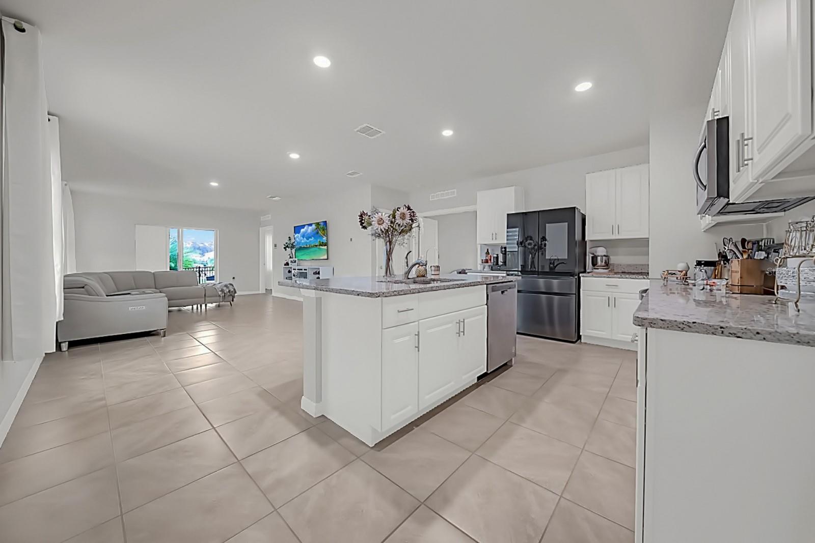 384 LADY BELLA PL, DELAND, FL, 32724
